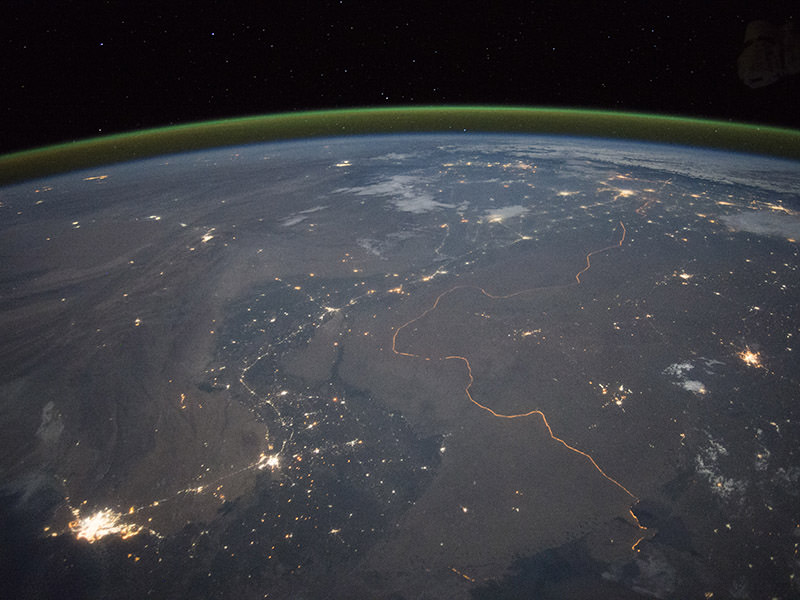India-Pakistan boundary at night